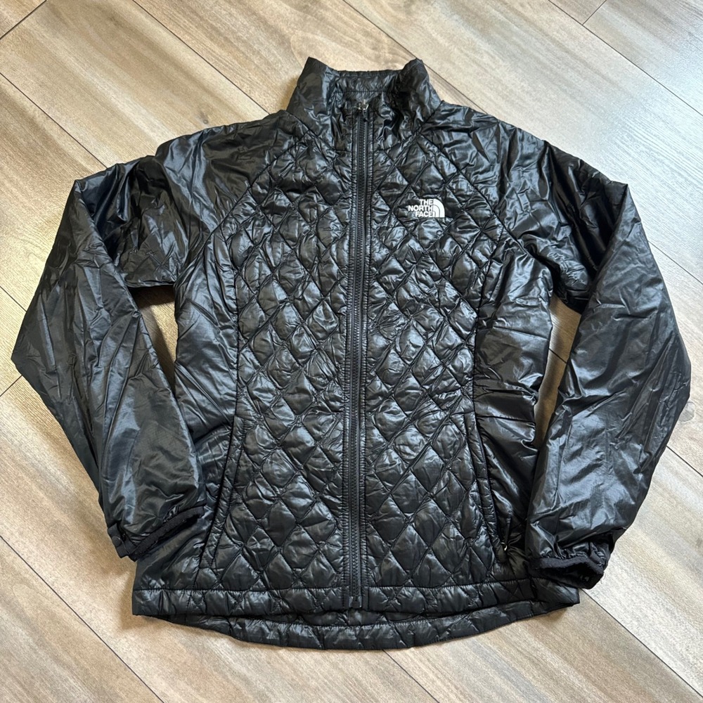 The North Face ThermoBall Quilted Puffer Jacket Womens Small Black Full Zip